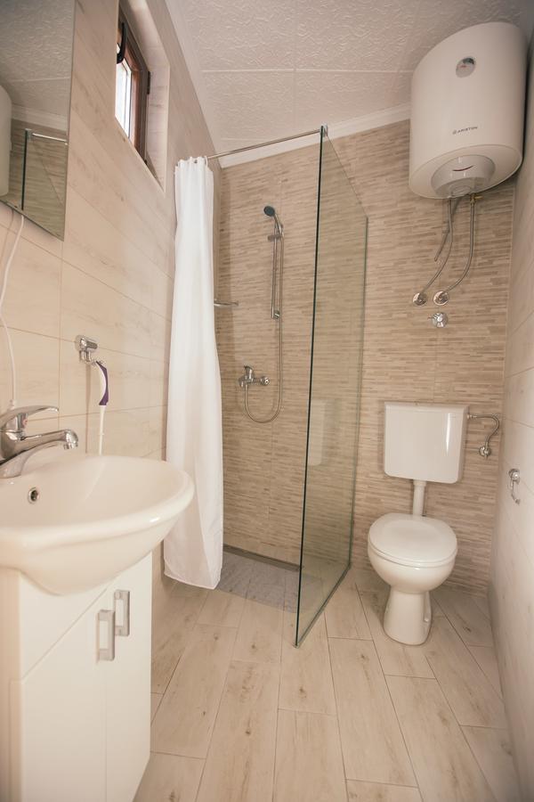 Appartement Studio Jeff 1 à Kotor Extérieur photo