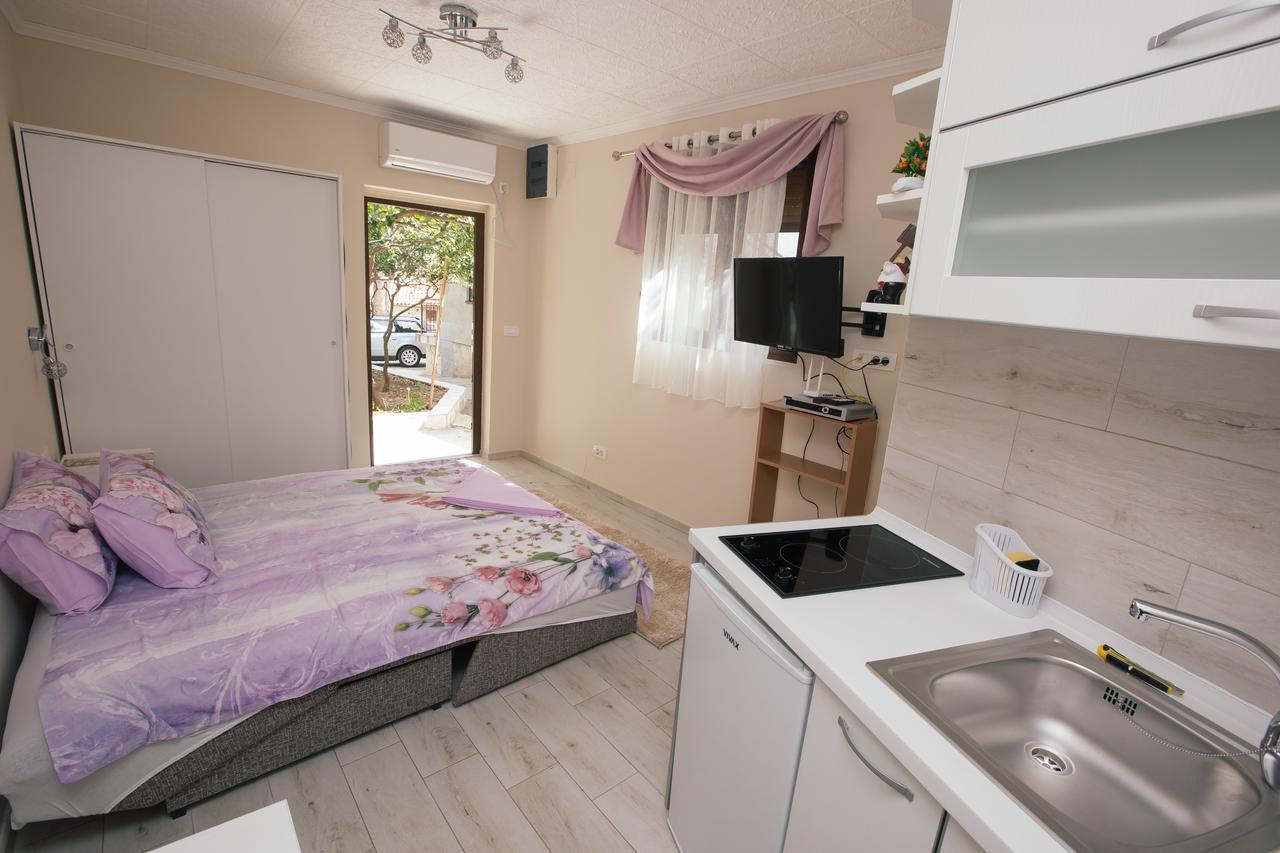 Appartement Studio Jeff 1 à Kotor Extérieur photo