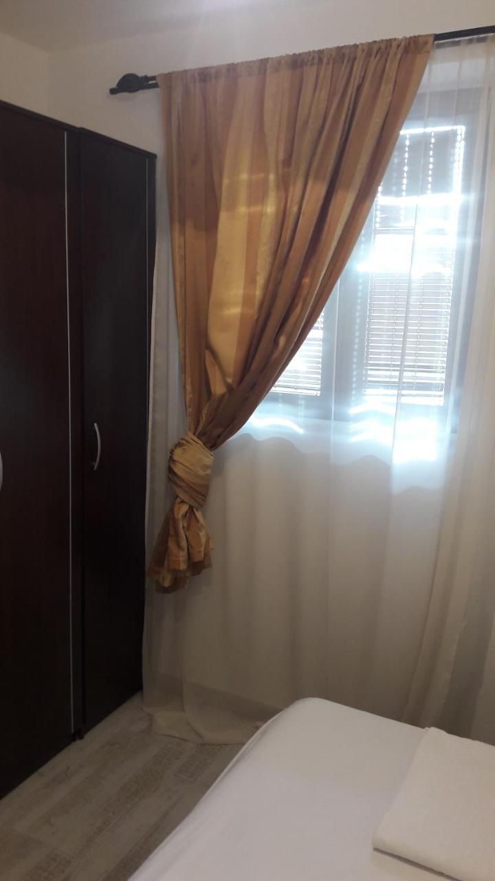 Appartement Studio Jeff 1 à Kotor Extérieur photo