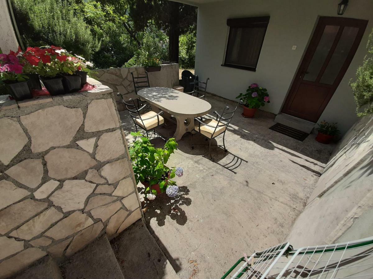 Appartement Studio Jeff 1 à Kotor Extérieur photo
